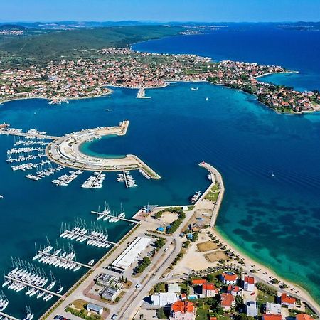 Apartments With A Parking Space Sukosan, Zadar - 16641 Exterior photo